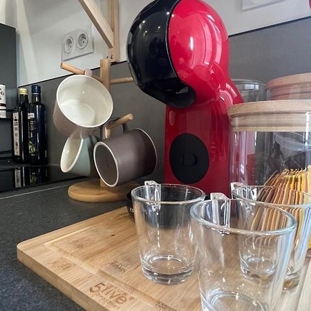 Le Bjorn - T1 Chaleureux Refait A Neuf - Centre Apartment Ниор Екстериор снимка
