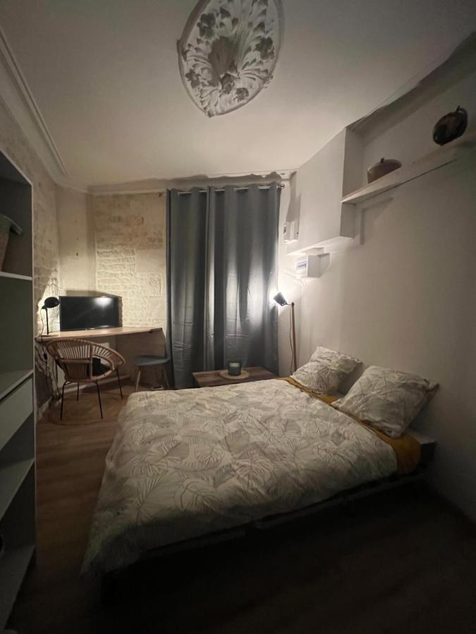 Le Bjorn - T1 Chaleureux Refait A Neuf - Centre Apartment Ниор Екстериор снимка